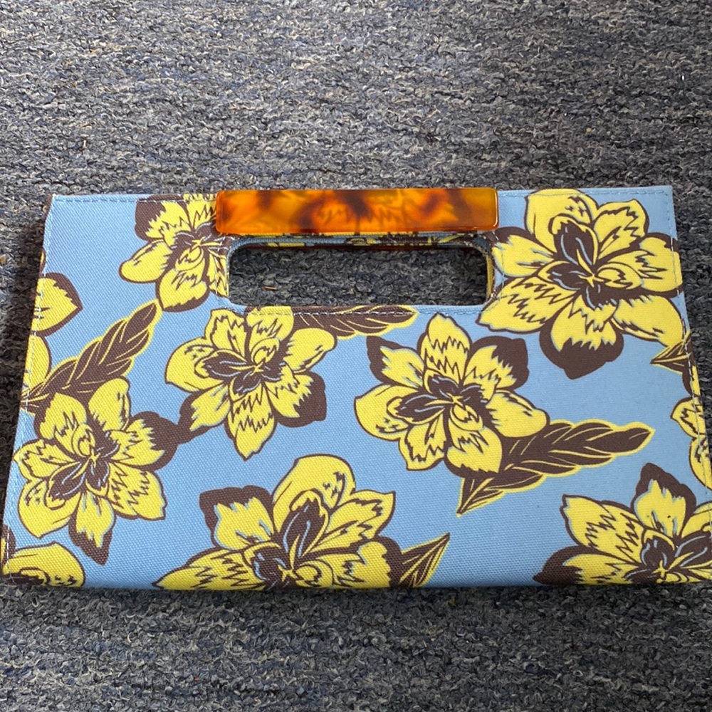Floral Clutch